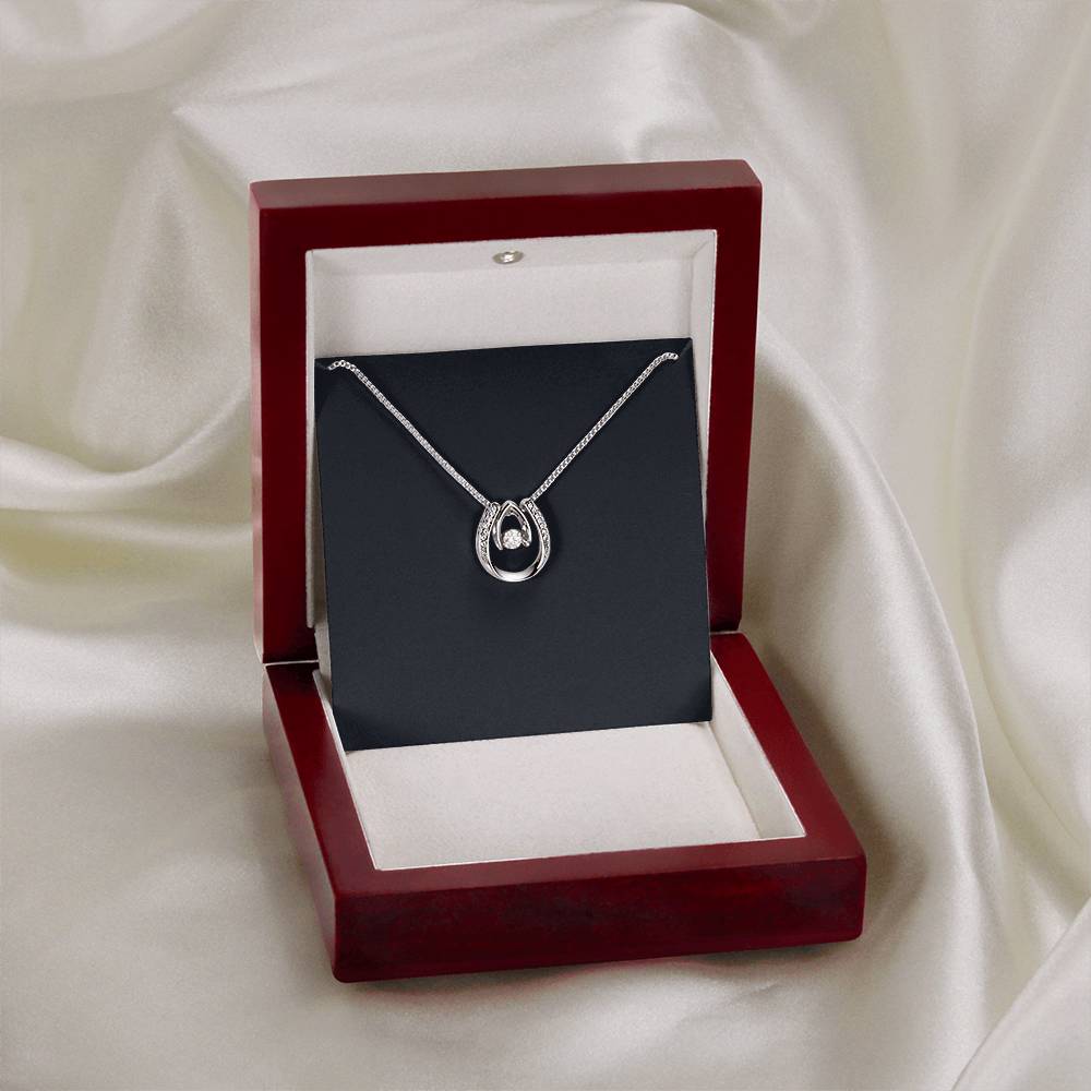 Lucky Horseshoe Necklace Ely