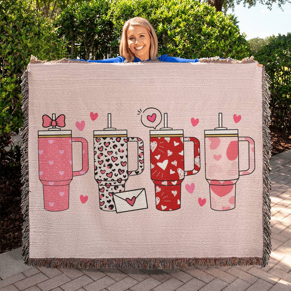 Heirloom Woven Heart Tumbler Mug Blanket