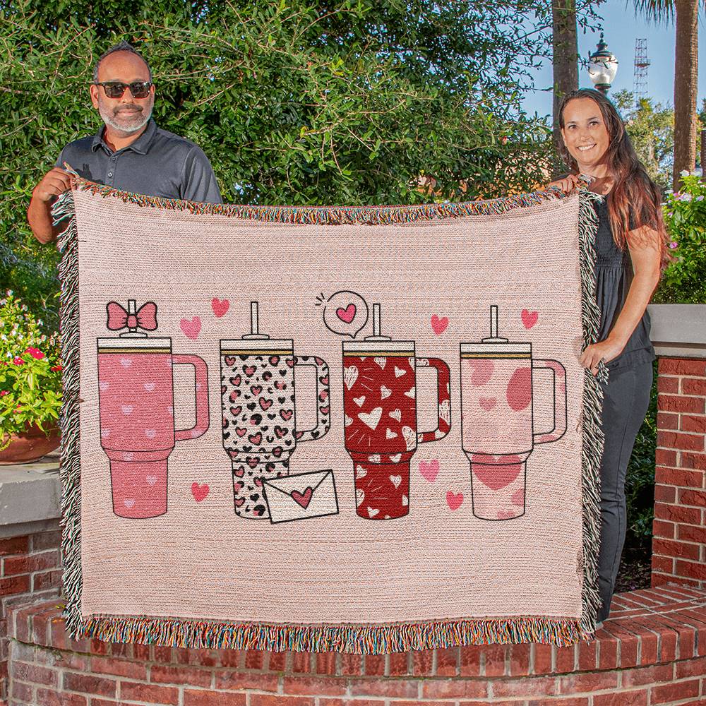 Heirloom Woven Heart Tumbler Mug Blanket
