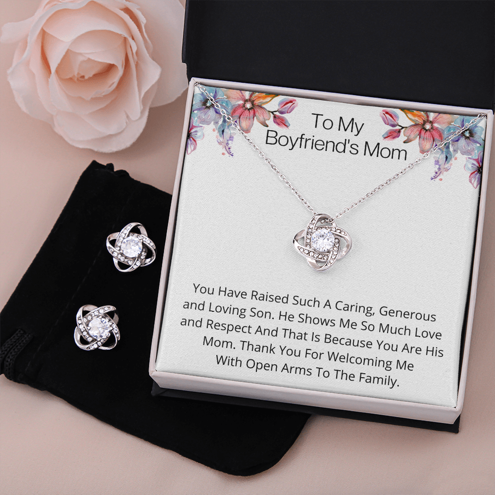 To My Boyfriend's Mom - Gift Set with Pendant Necklace and Earrings